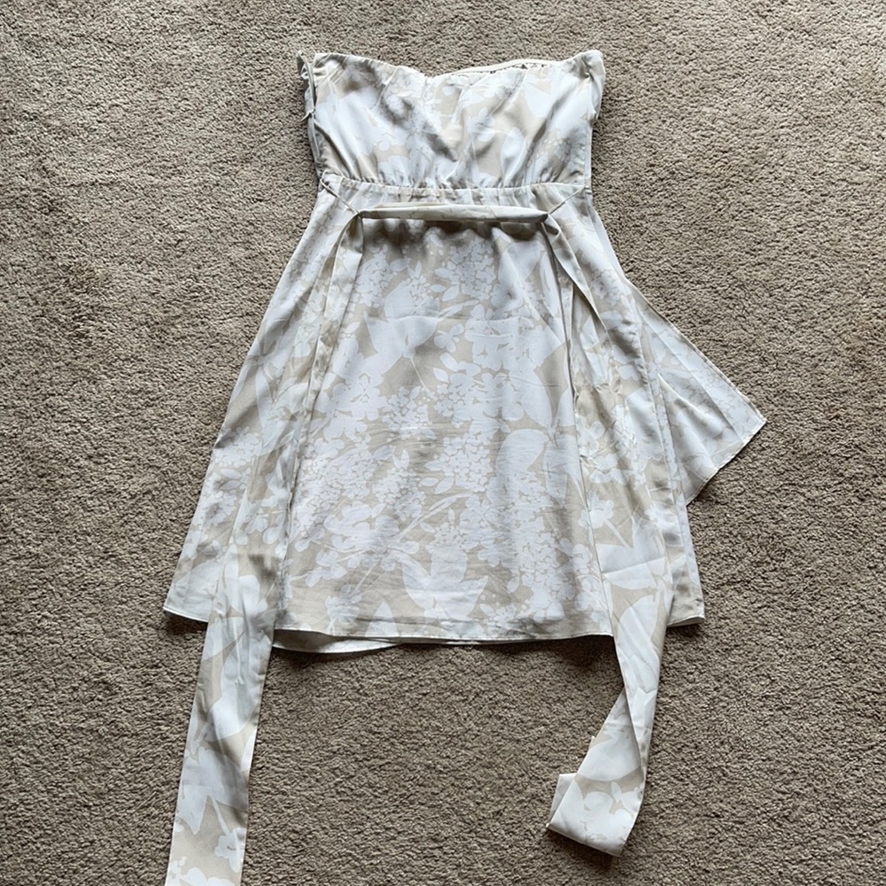 Floral print tan strapless dress